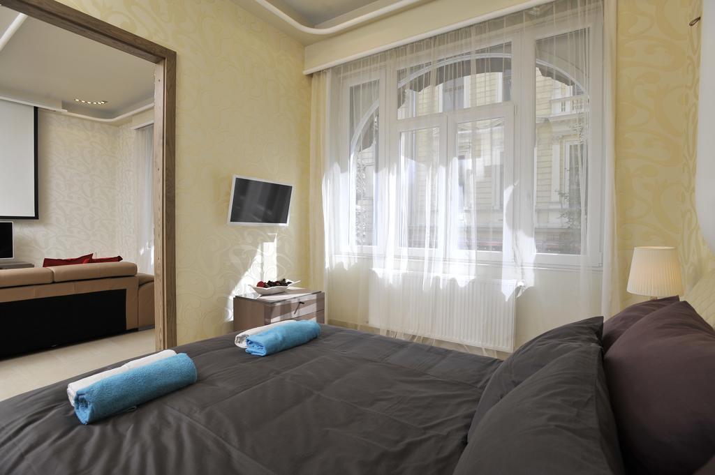 Basilica Grand Luxury In The Historic Center Διαμέρισμα Βουδαπέστη Δωμάτιο φωτογραφία